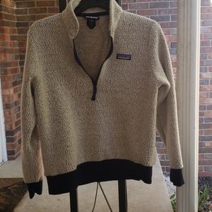 Patagonia half zip-up